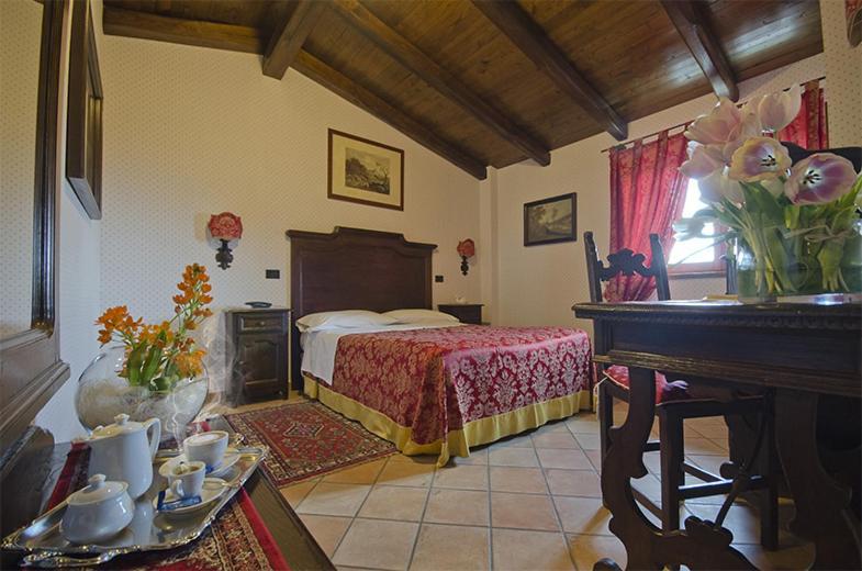 Hotel Ristorante Le Gole Di Ricci Aielli Zewnętrze zdjęcie